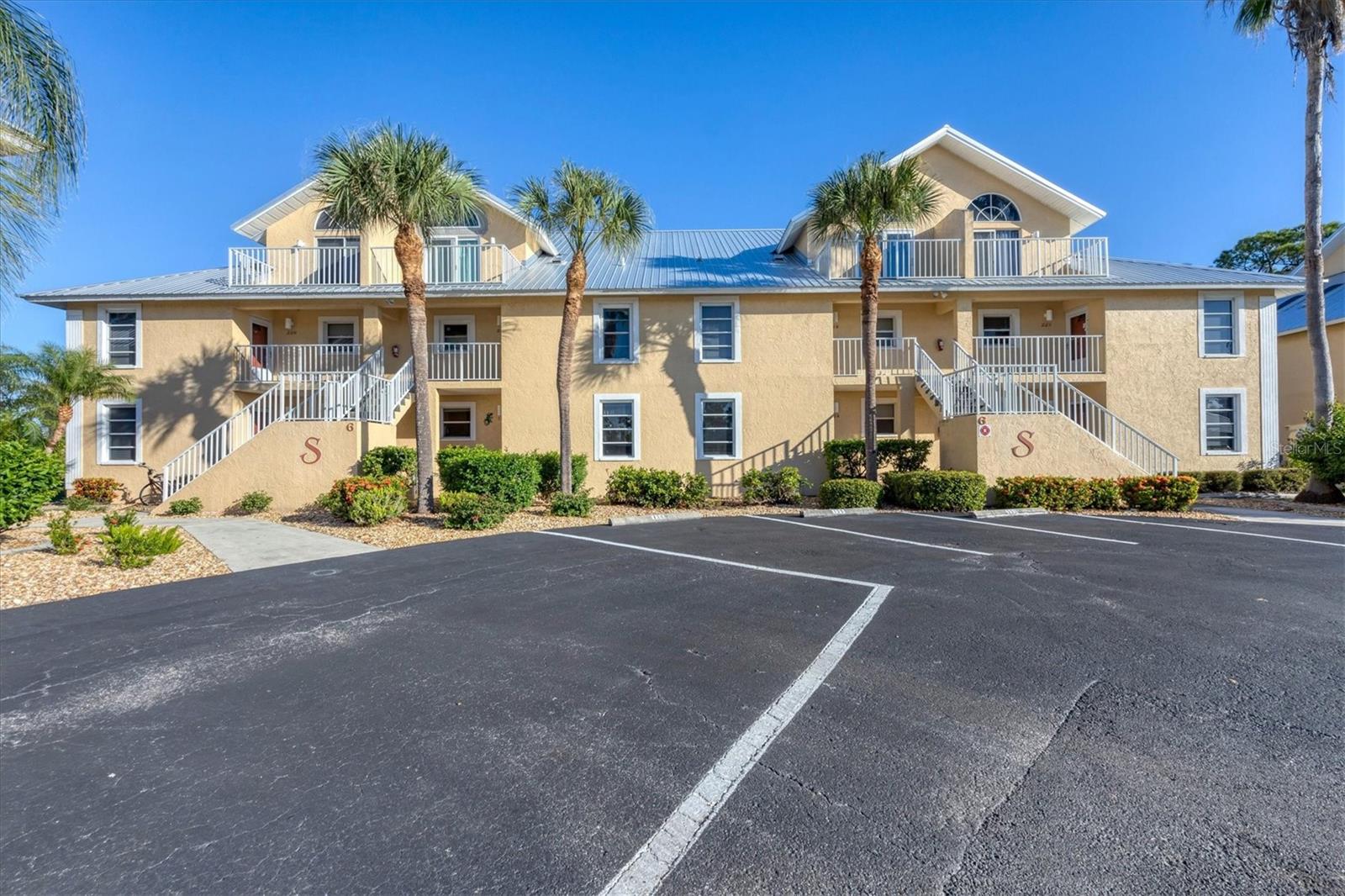 Image 6 of 56 For 6610 Gasparilla Pines Boulevard 125