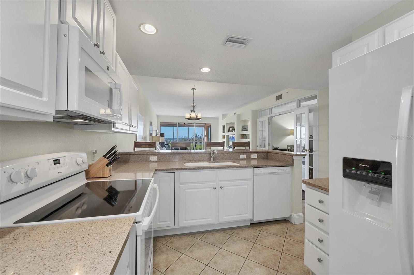 Image 17 of 57 For 13313 Gasparilla Road 202