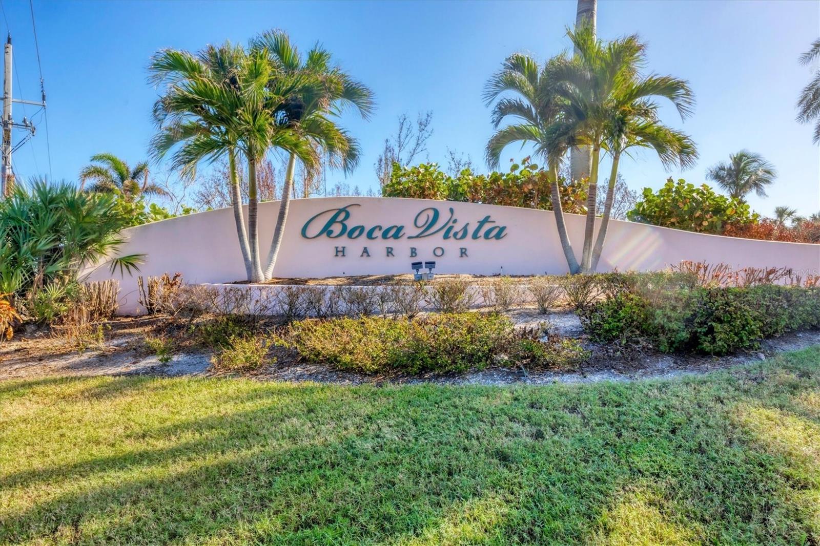 Image 43 of 57 For 13313 Gasparilla Road 202