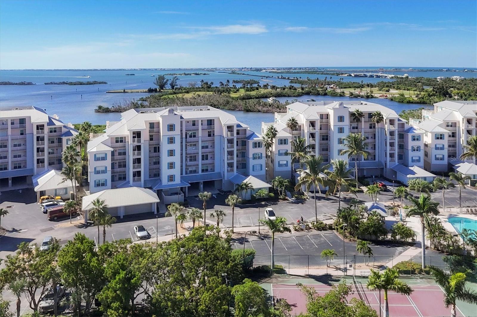 Image 5 of 57 For 13313 Gasparilla Road 202