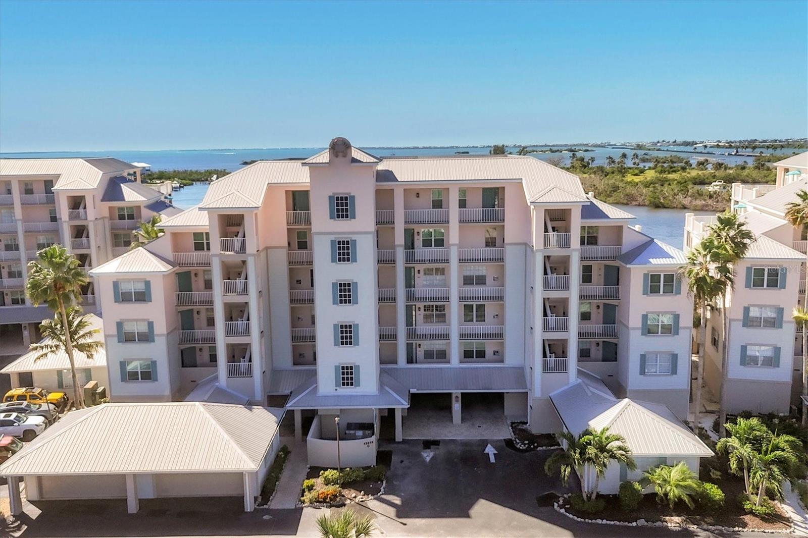 Image 6 of 57 For 13313 Gasparilla Road 202