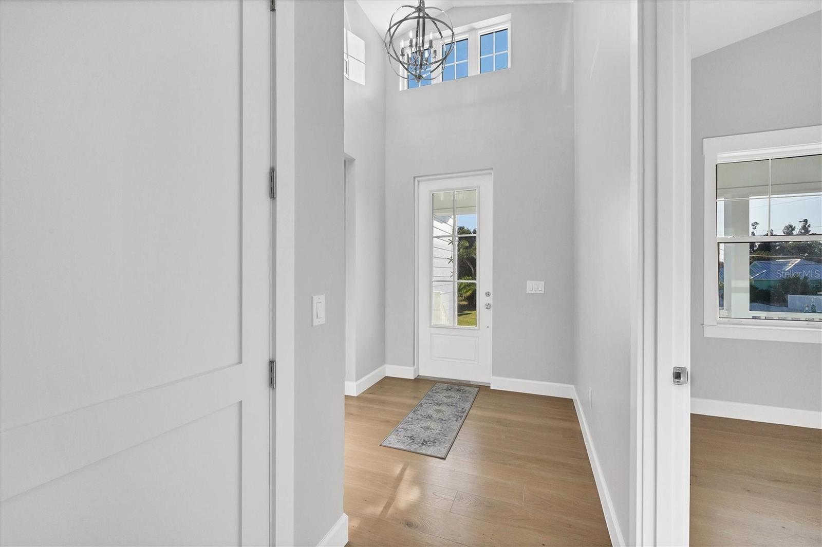 Image 12 of 51 For 1141 Andrews Street
