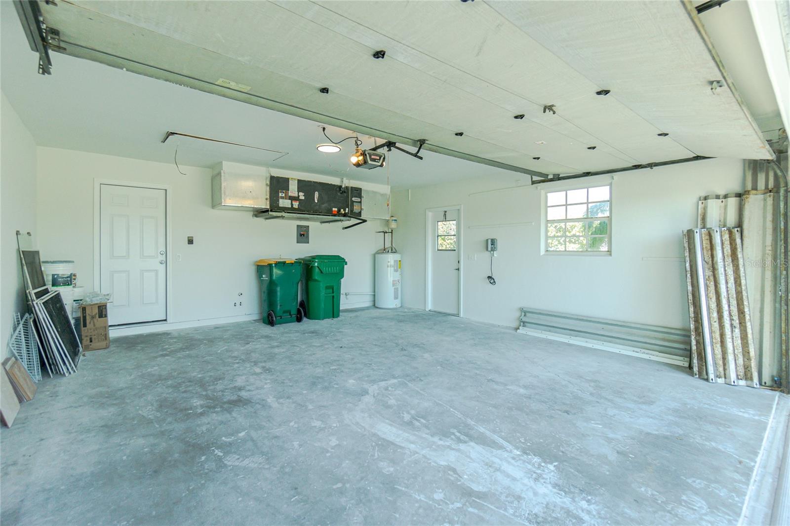 Image 55 of 91 For 217 Rotonda Circle