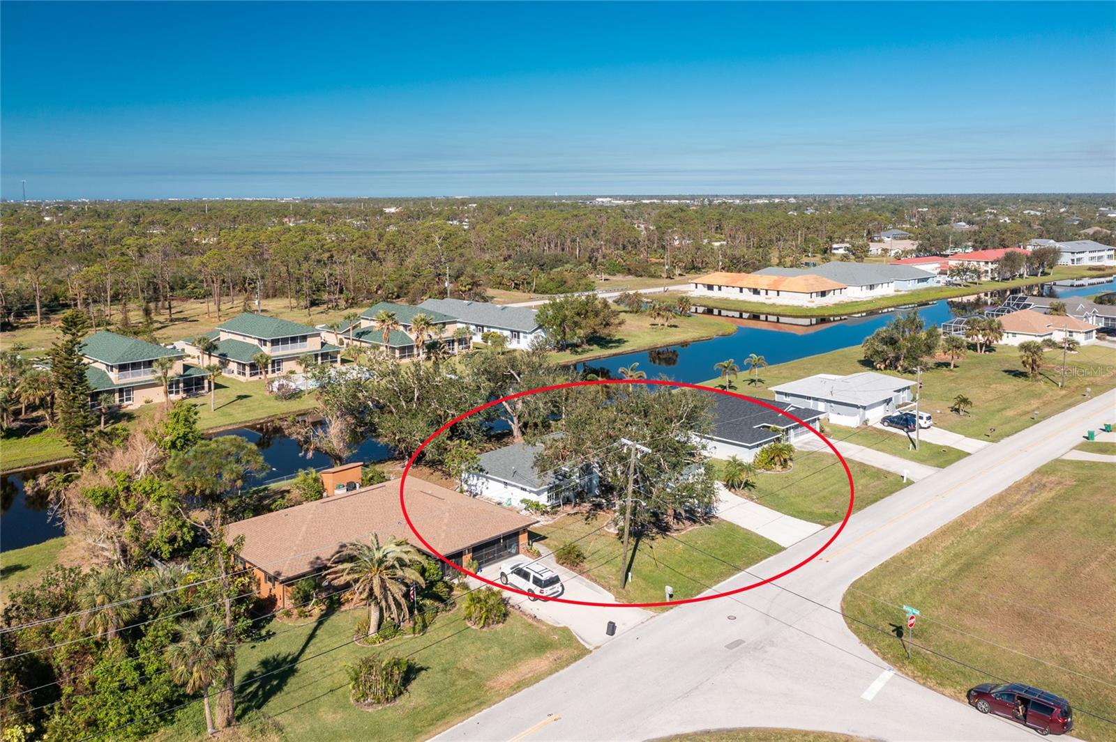 Image 61 of 91 For 217 Rotonda Circle