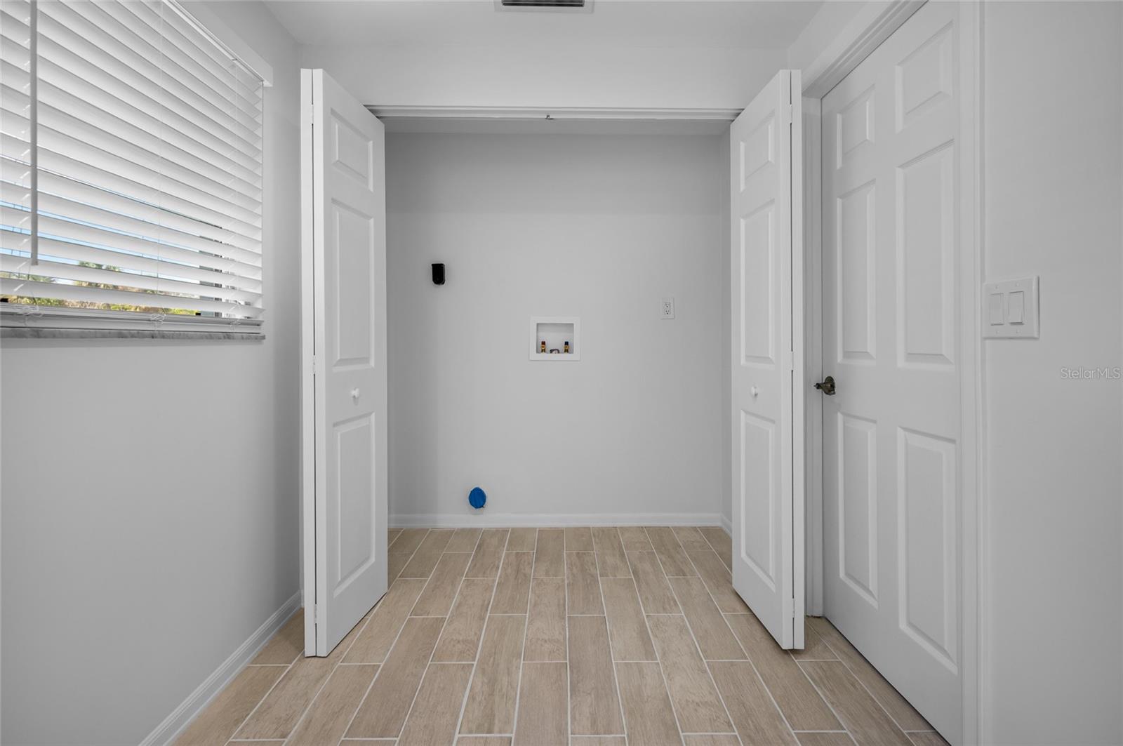 Image 12 of 47 For 4636 Arlington Drive