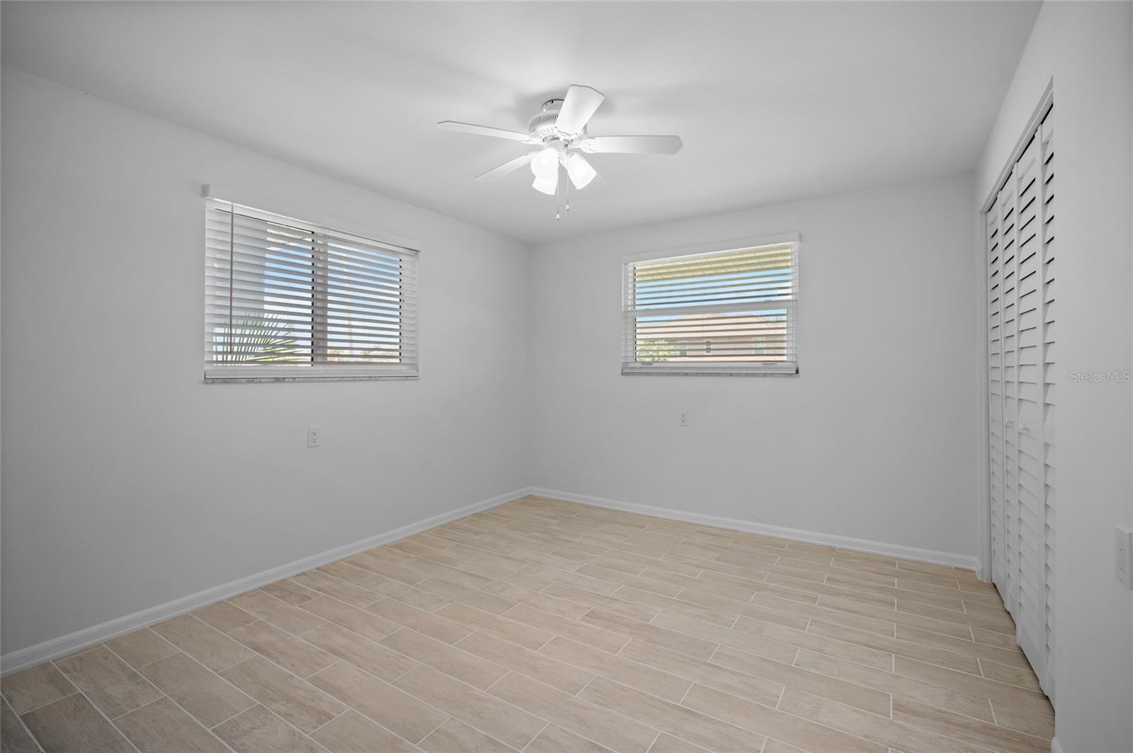 Image 15 of 47 For 4636 Arlington Drive