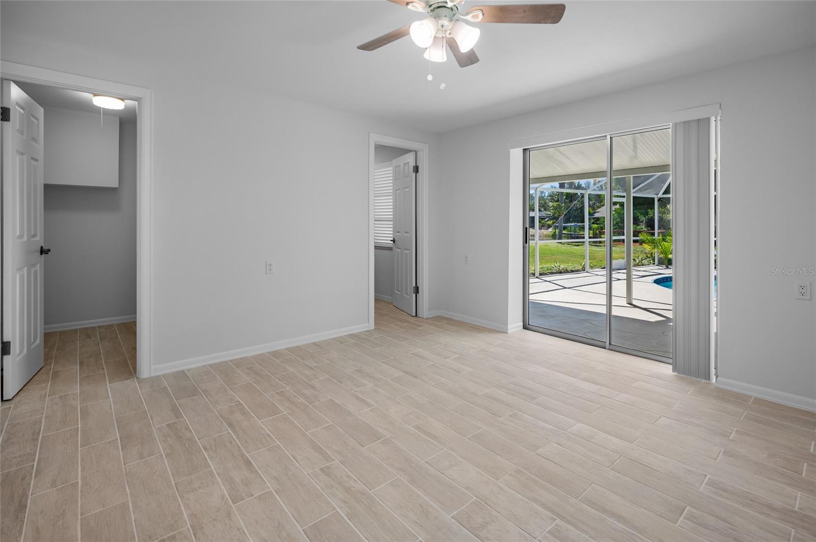 Image 19 of 47 For 4636 Arlington Drive