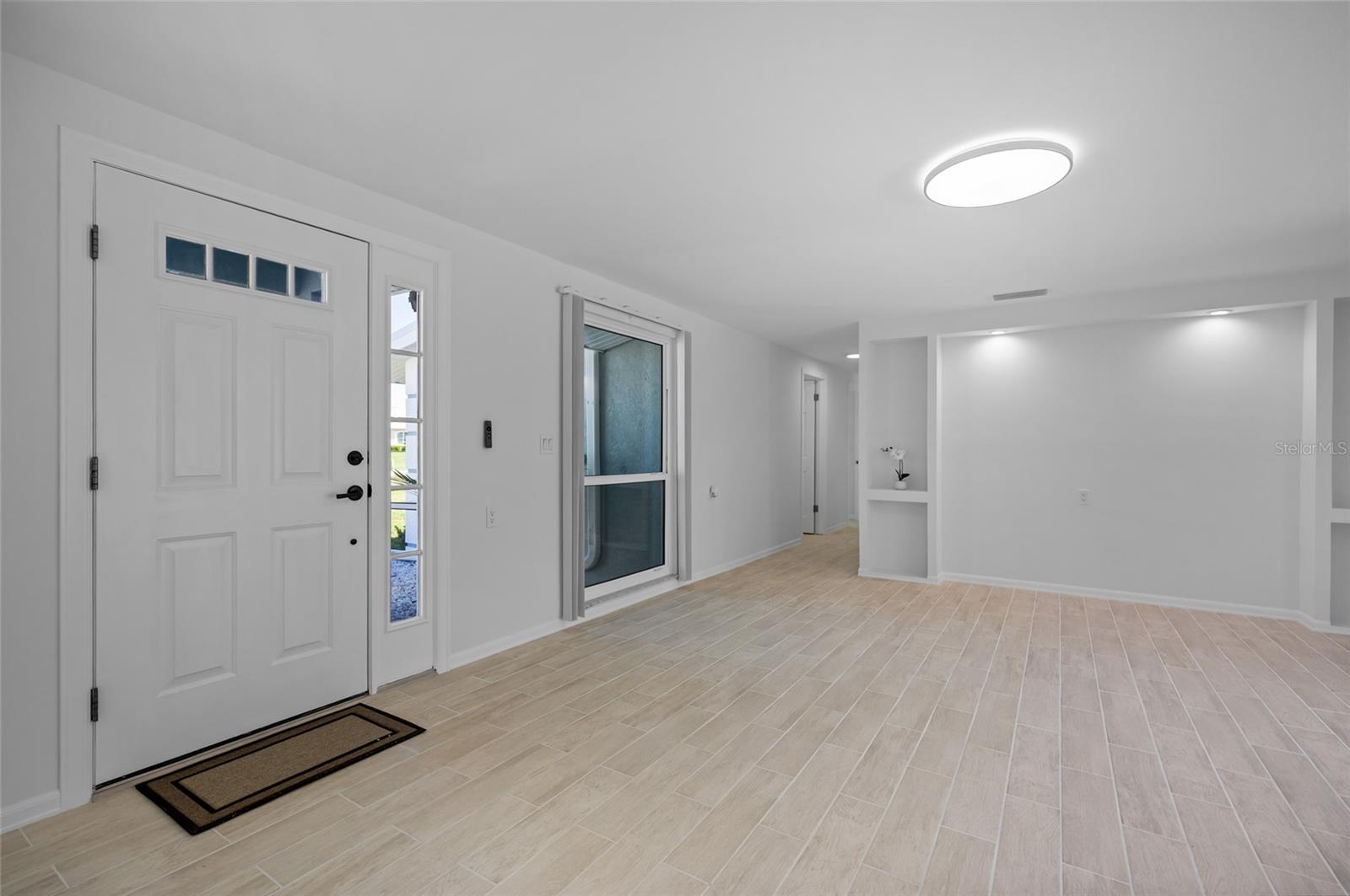 Image 6 of 47 For 4636 Arlington Drive