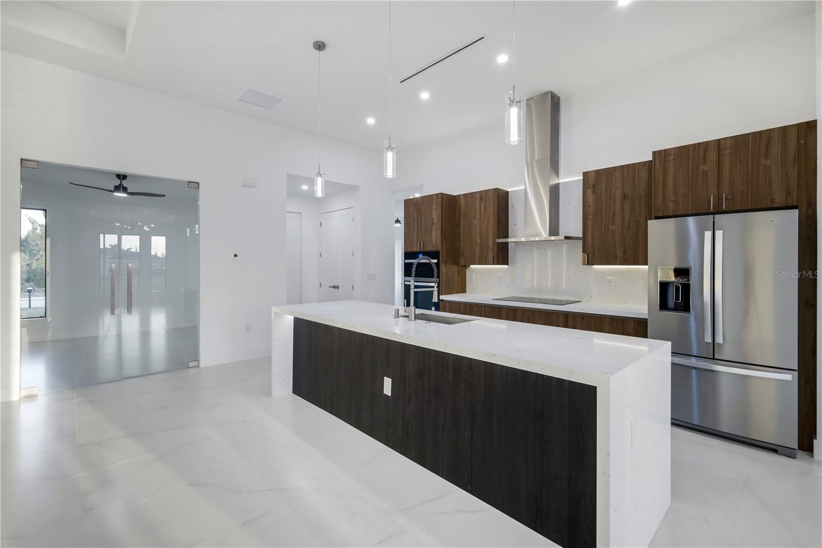 Image 13 of 52 For 9493 St Paul Drive