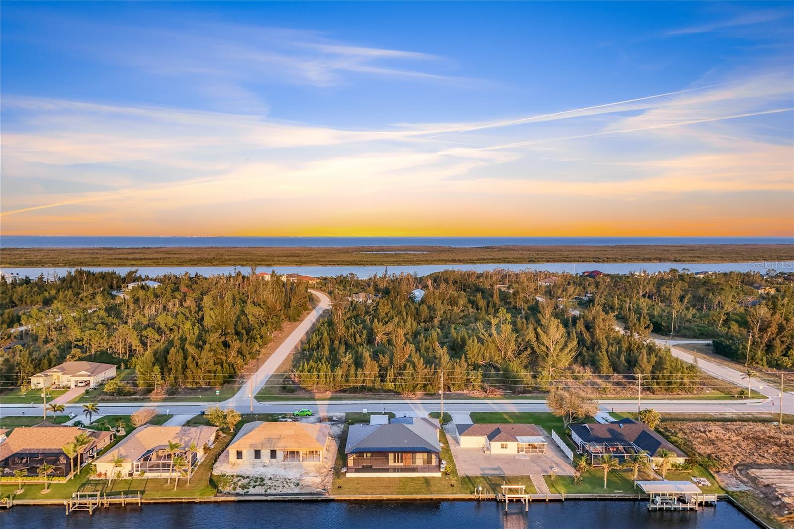 Image 6 of 52 For 9493 St Paul Drive