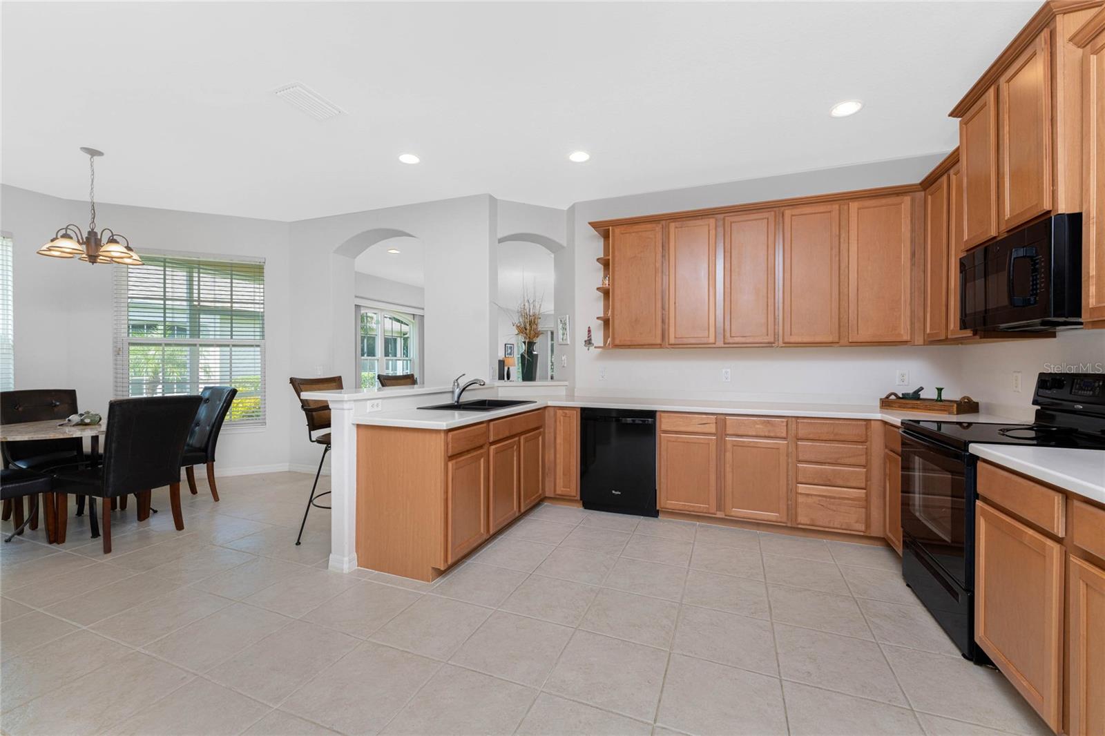 Image 22 of 65 For 29710 Niagara Court