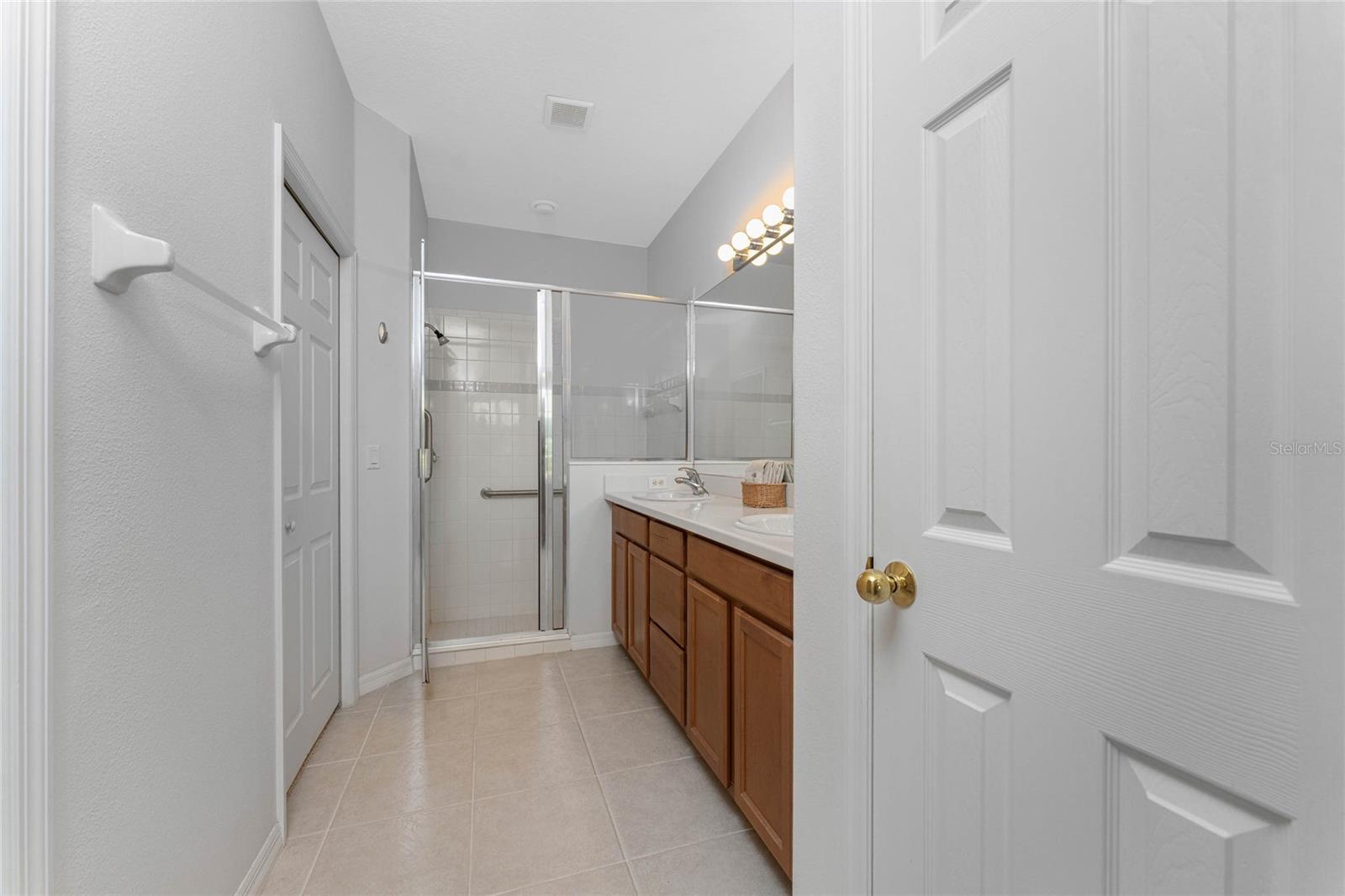 Image 29 of 65 For 29710 Niagara Court