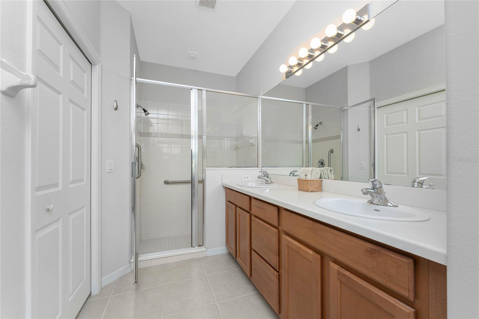 Image 30 of 65 For 29710 Niagara Court