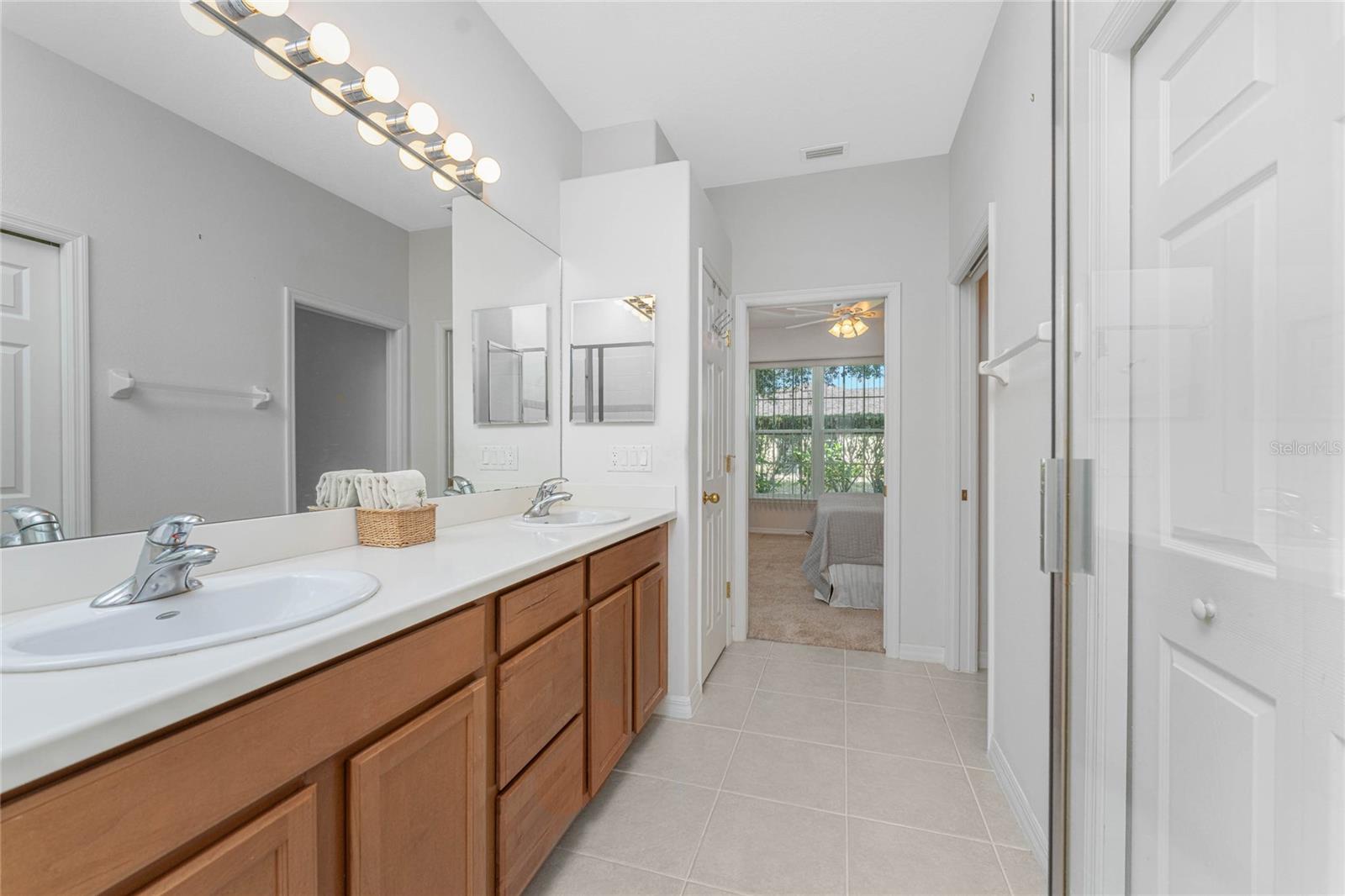 Image 31 of 65 For 29710 Niagara Court