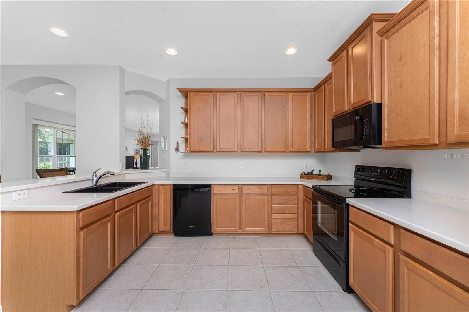 Image 6 of 65 For 29710 Niagara Court