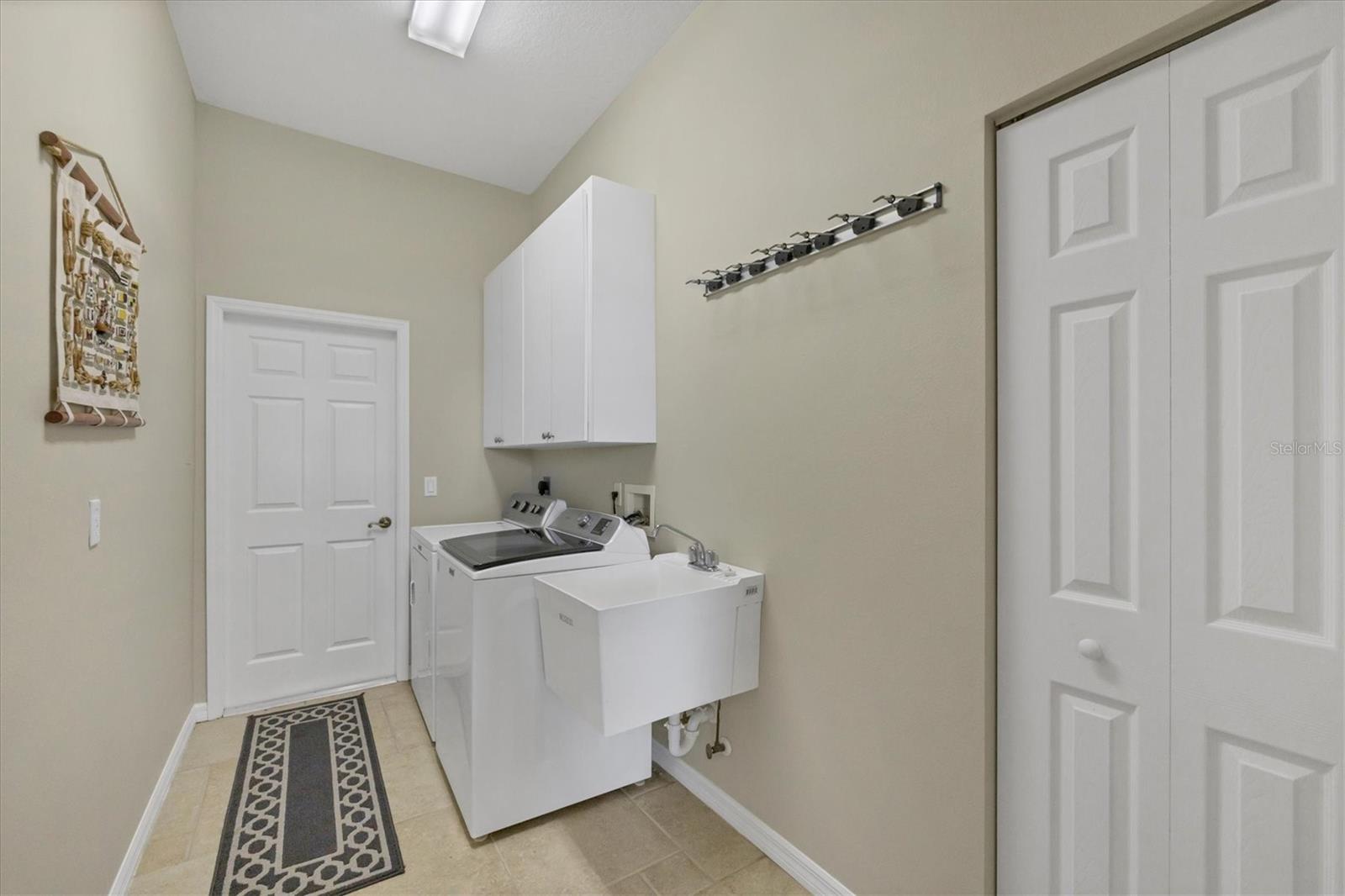 Image 35 of 63 For 330 Coral Creek Drive