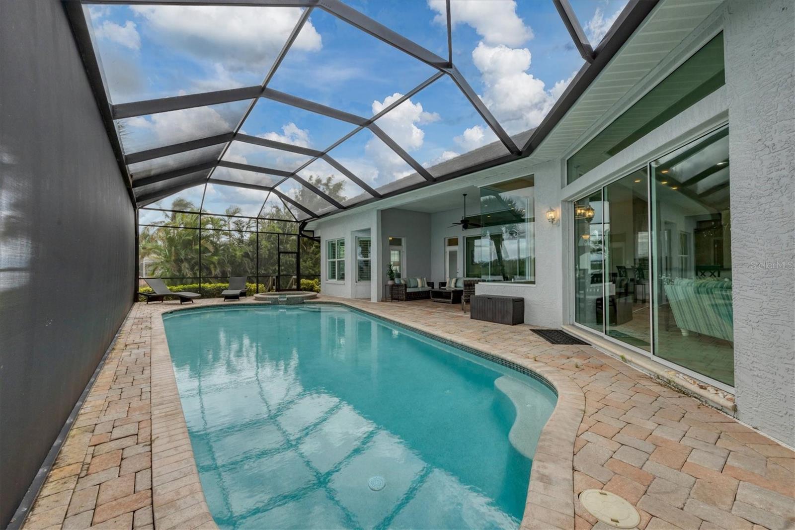 Image 44 of 63 For 330 Coral Creek Drive