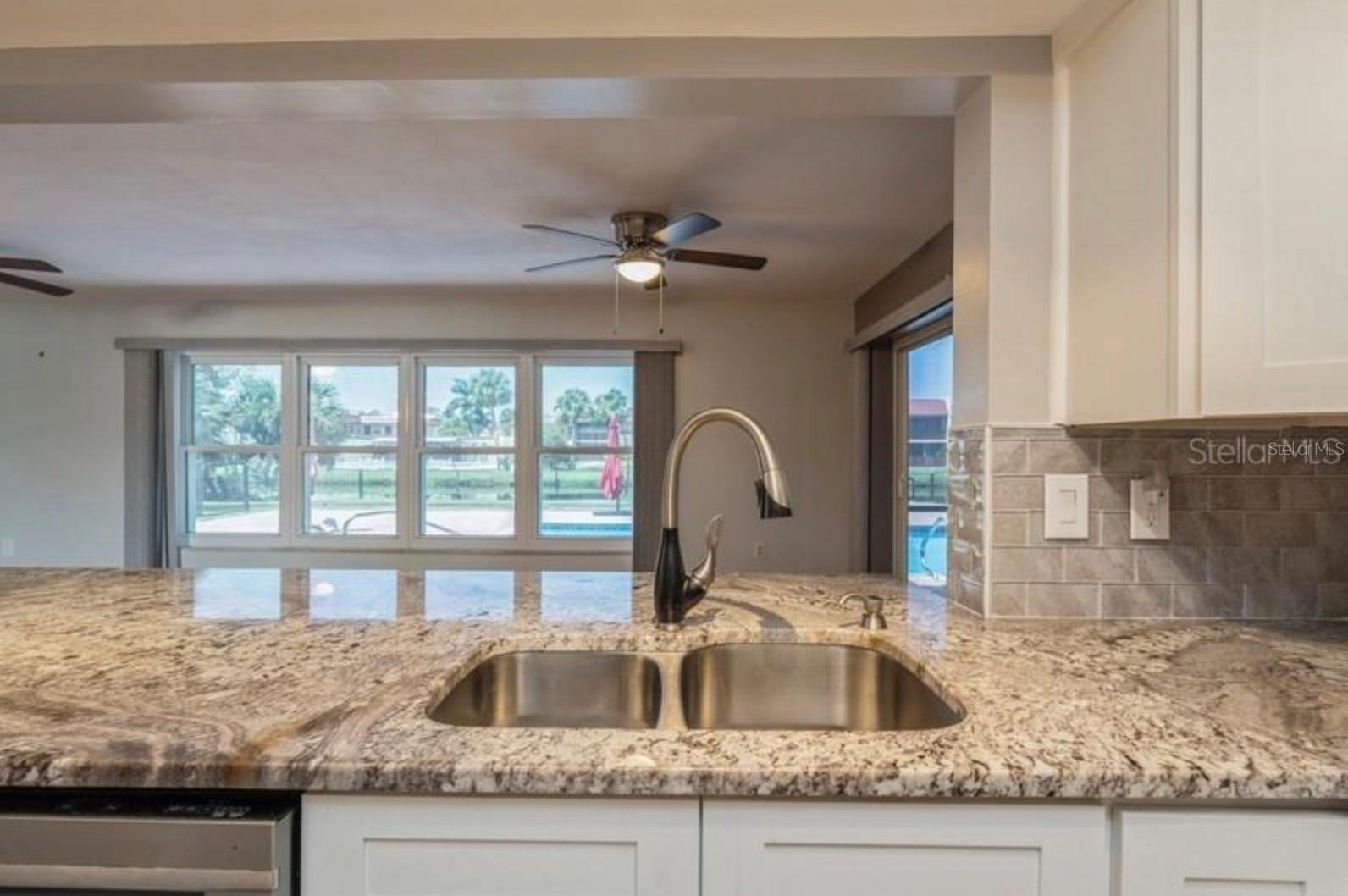 Image 17 of 31 For 83 Rotonda Circle