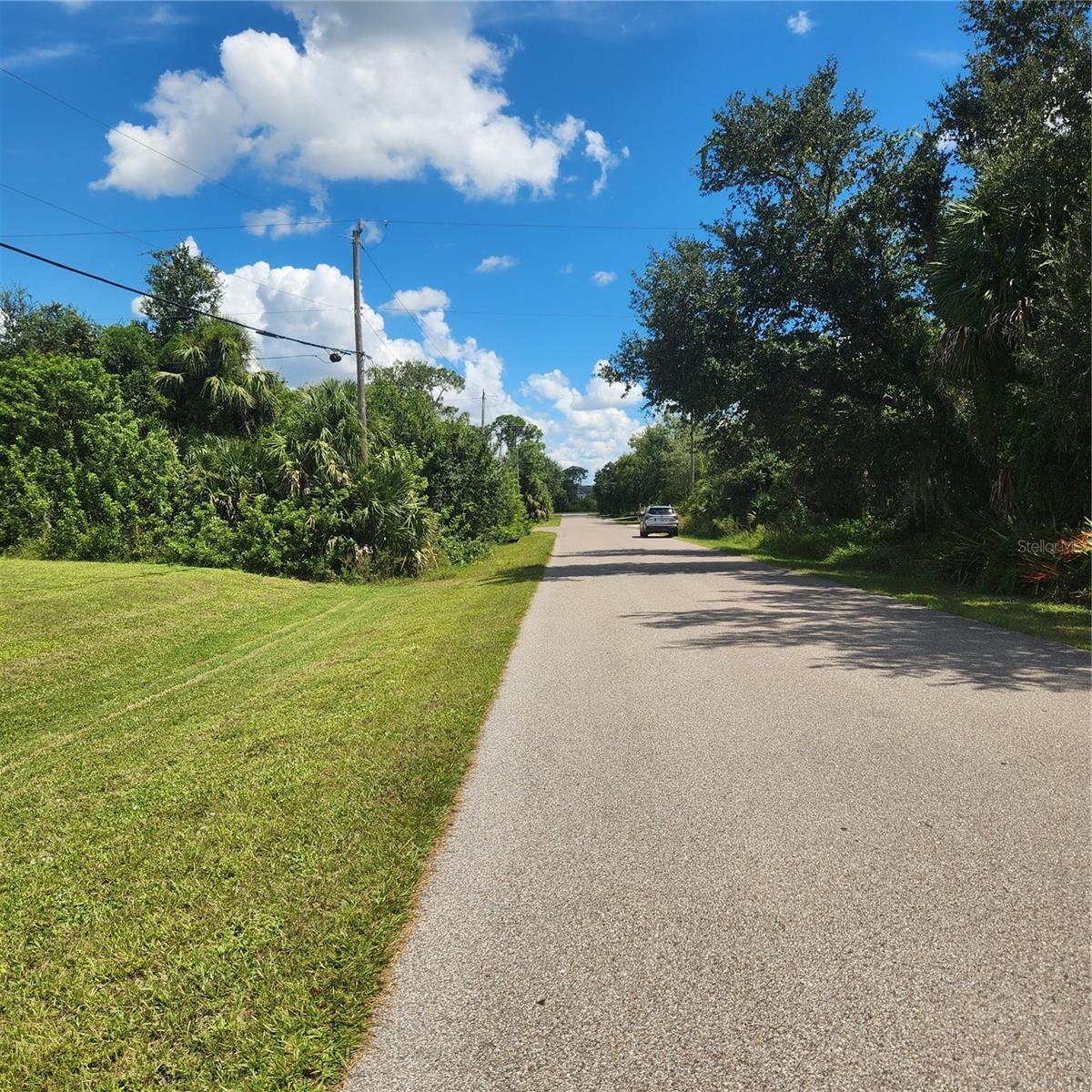 Image 6 of 6 For 1587 Castlerock Lane