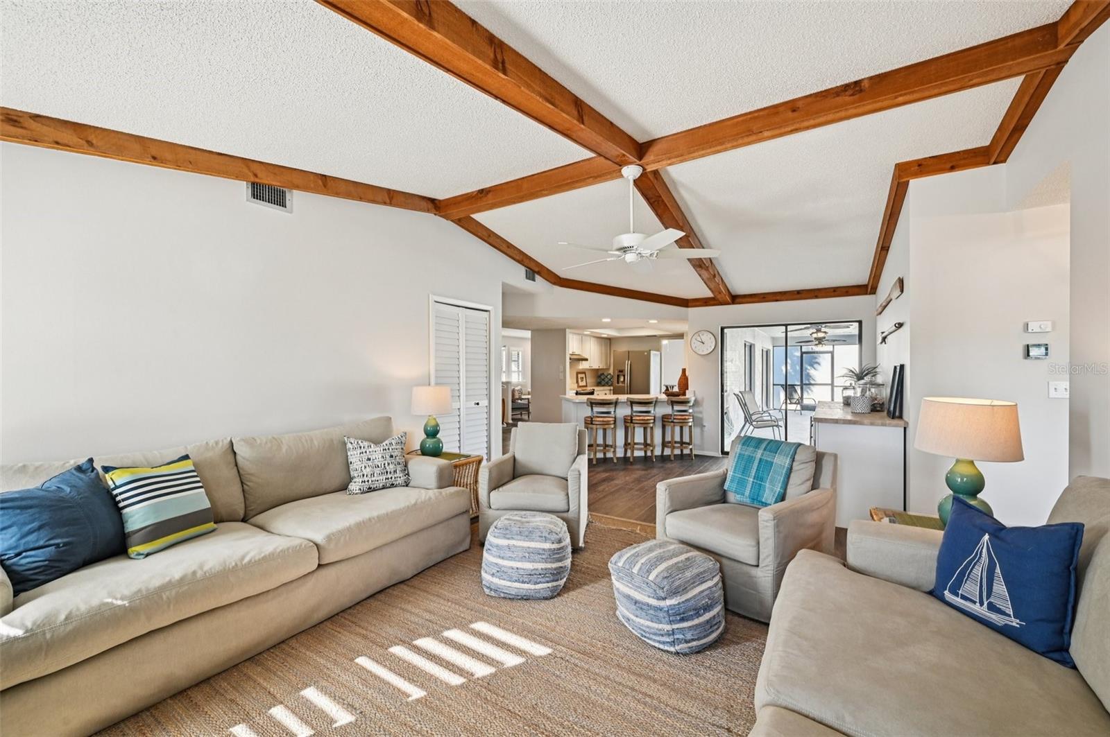 Image 14 of 60 For 560 Sandlor Drive