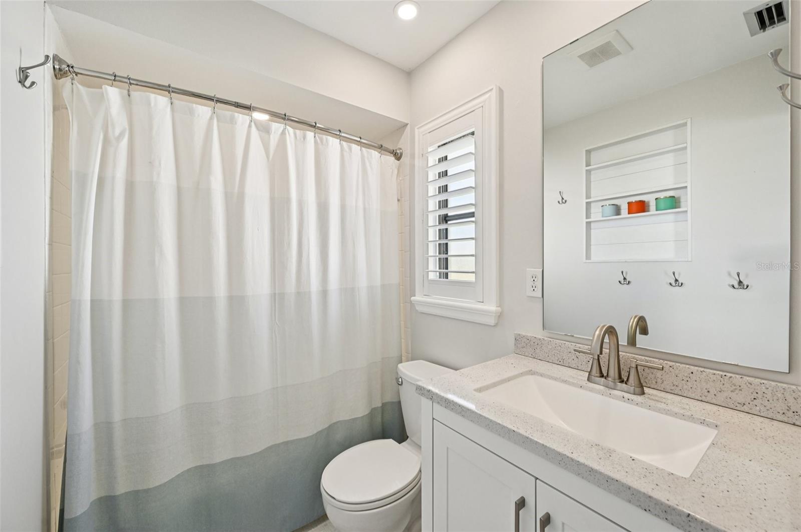 Image 24 of 60 For 560 Sandlor Drive