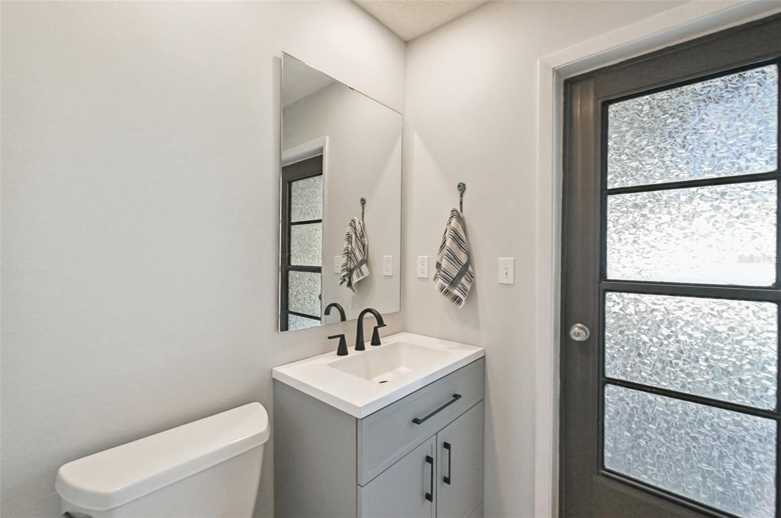 Image 30 of 60 For 560 Sandlor Drive