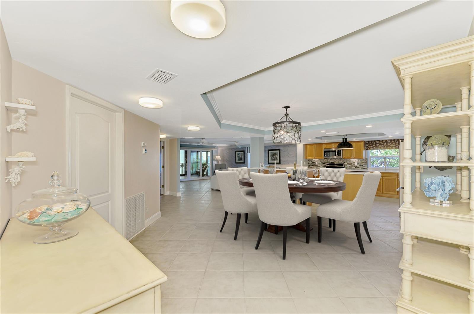 Image 10 of 38 For 5056 Beach Road 102