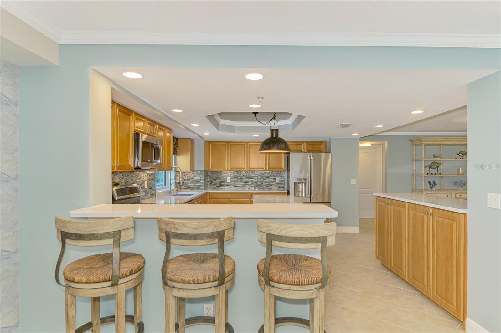 Image 19 of 38 For 5056 Beach Road 102