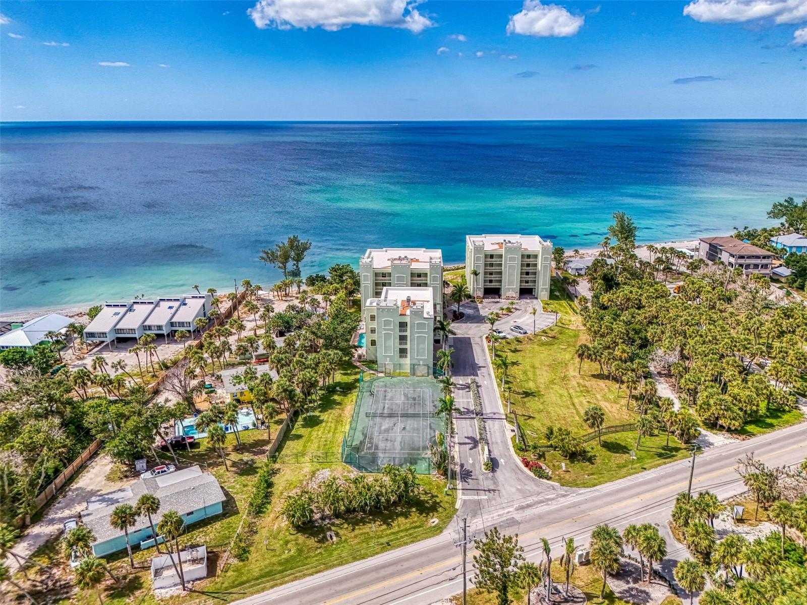 Image 3 of 38 For 5056 Beach Road 102