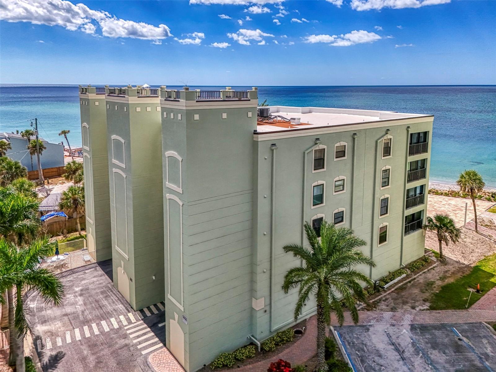 Image 4 of 38 For 5056 Beach Road 102