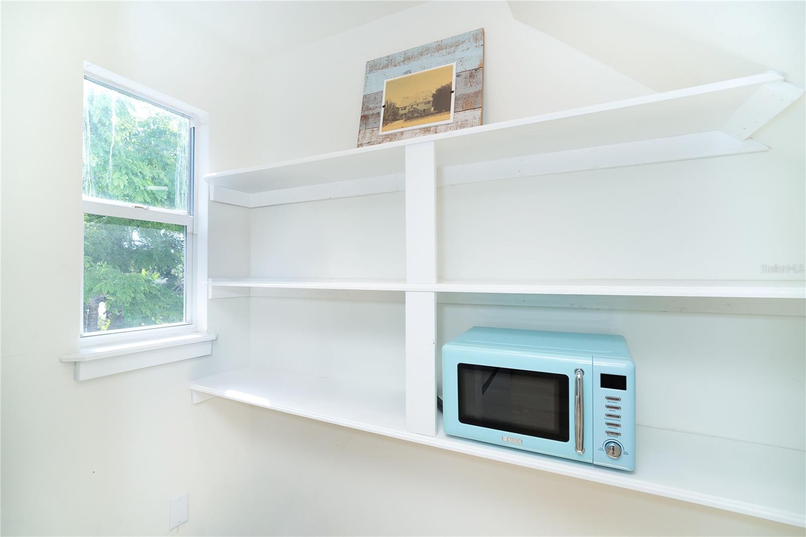 Image 11 of 58 For 260 Kettle Harbor Drive