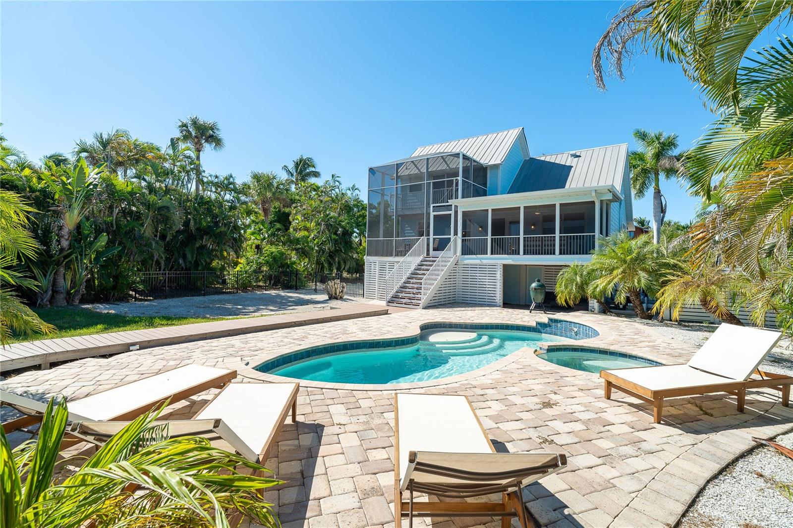 Image 28 of 58 For 260 Kettle Harbor Drive