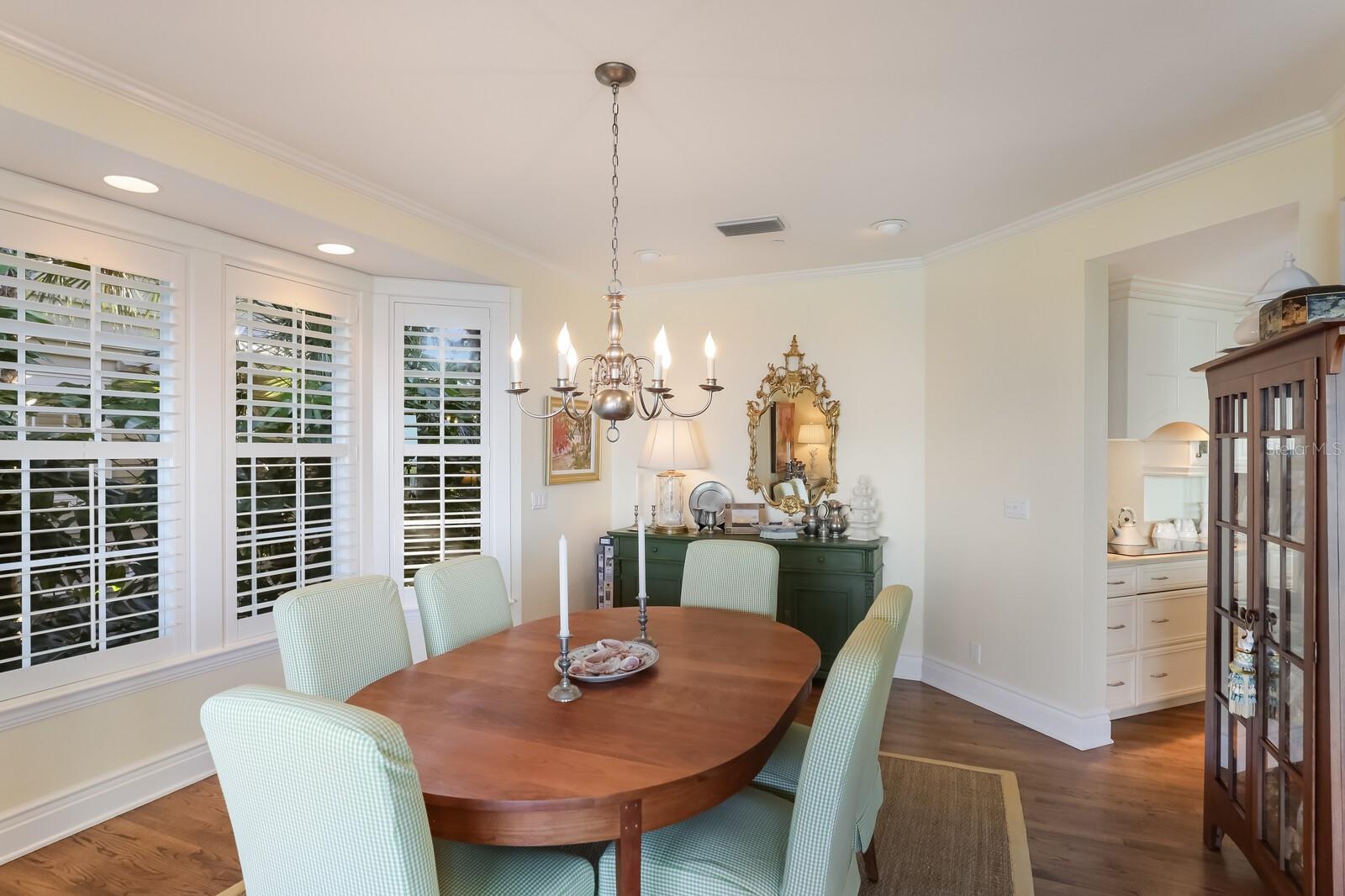 Image 21 of 86 For 521 Buttonwood Bay Drive