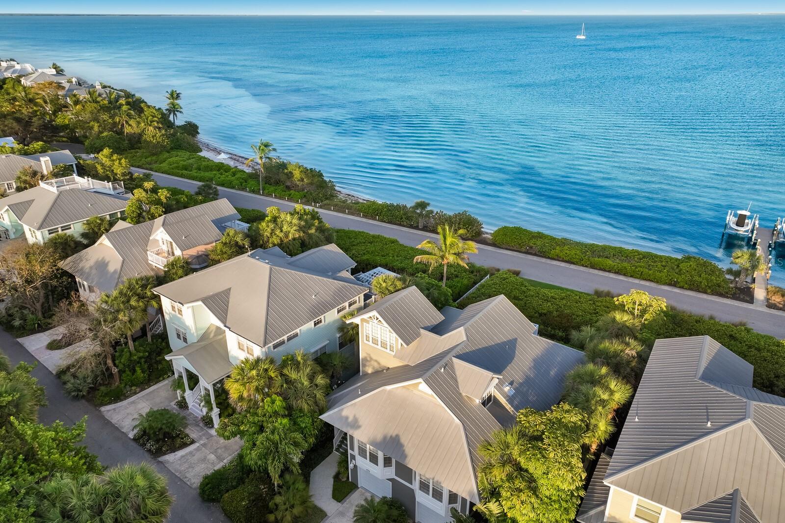 Image 4 of 86 For 521 Buttonwood Bay Drive