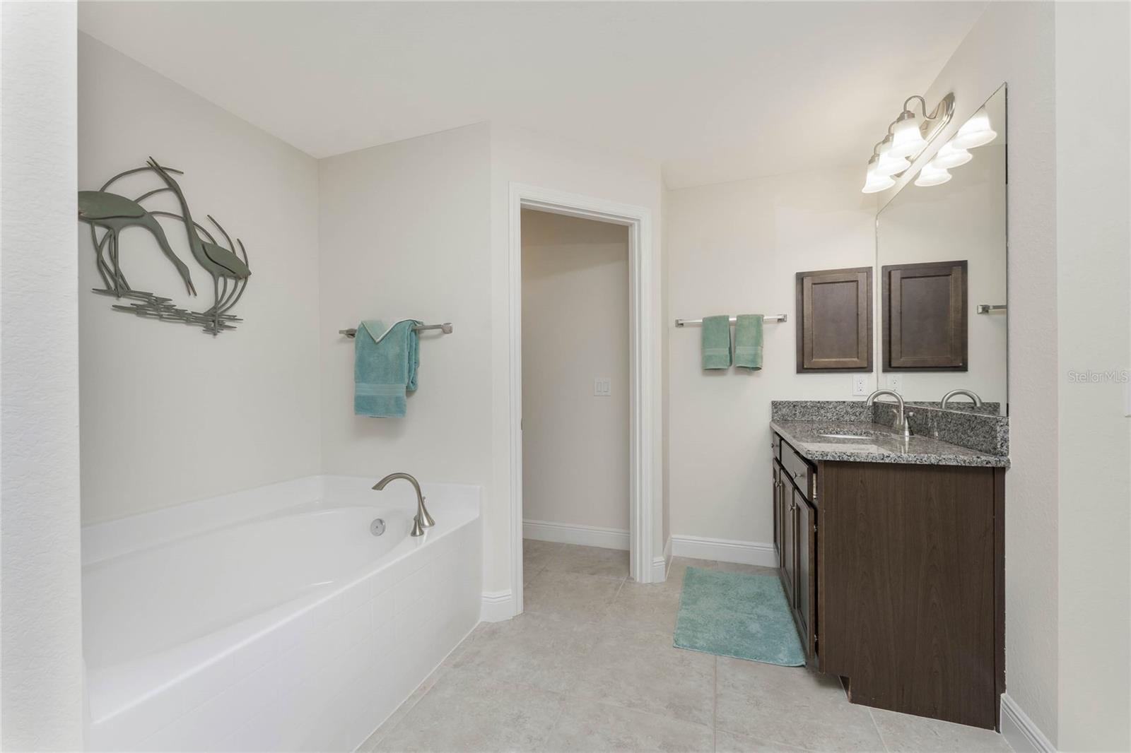 Image 23 of 48 For 133 Mariner Lane