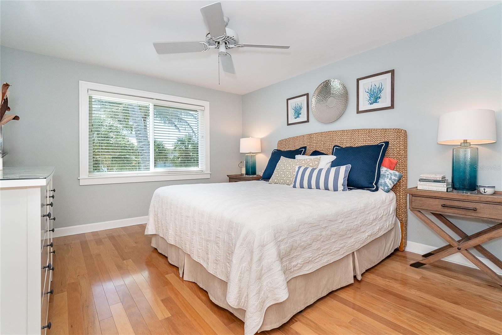 Image 13 of 50 For 170 Gulf Boulevard 4