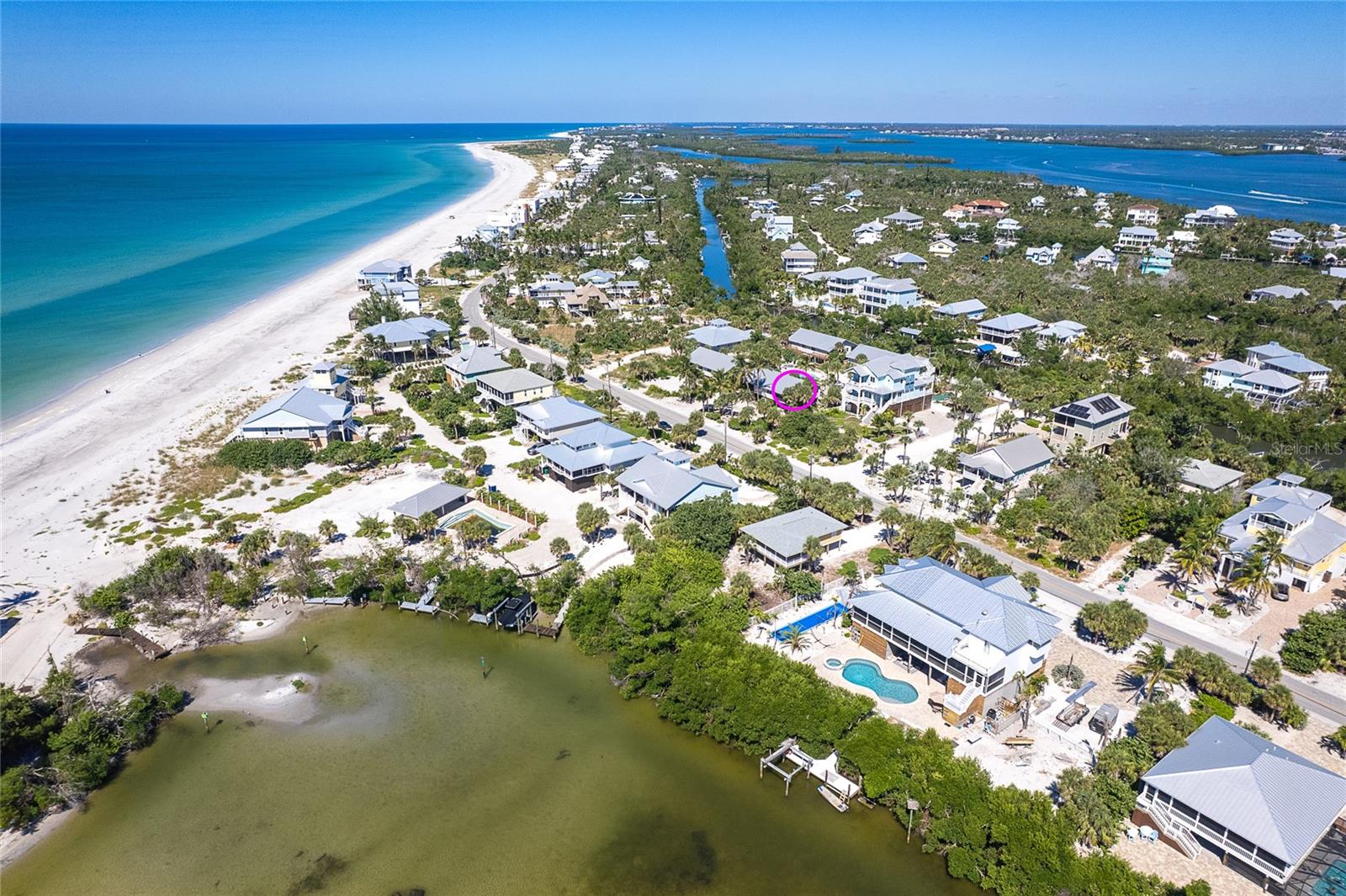 Image 38 of 50 For 170 Gulf Boulevard 4