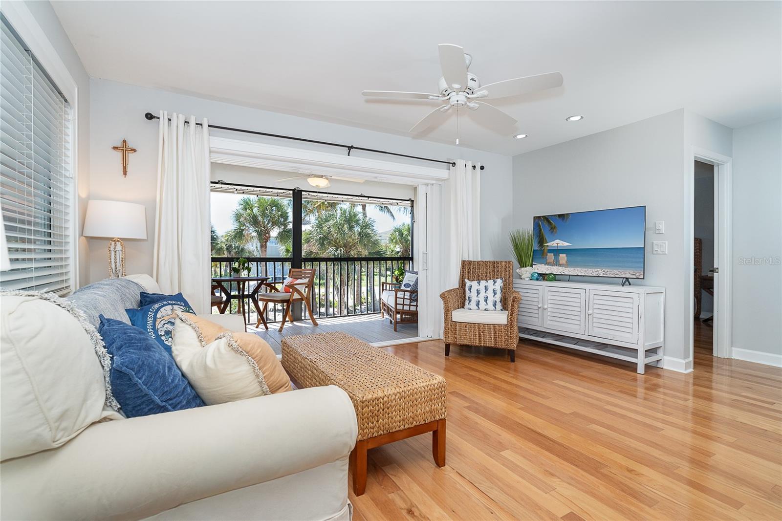 Image 8 of 50 For 170 Gulf Boulevard 4