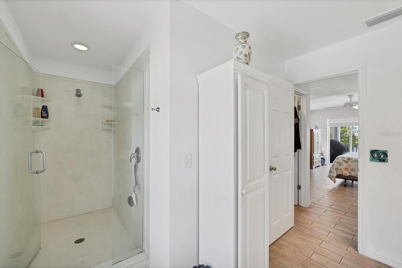 Image 19 of 38 For 271 Bocilla Drive