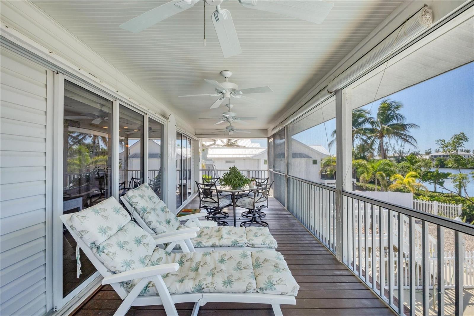 Image 24 of 38 For 271 Bocilla Drive