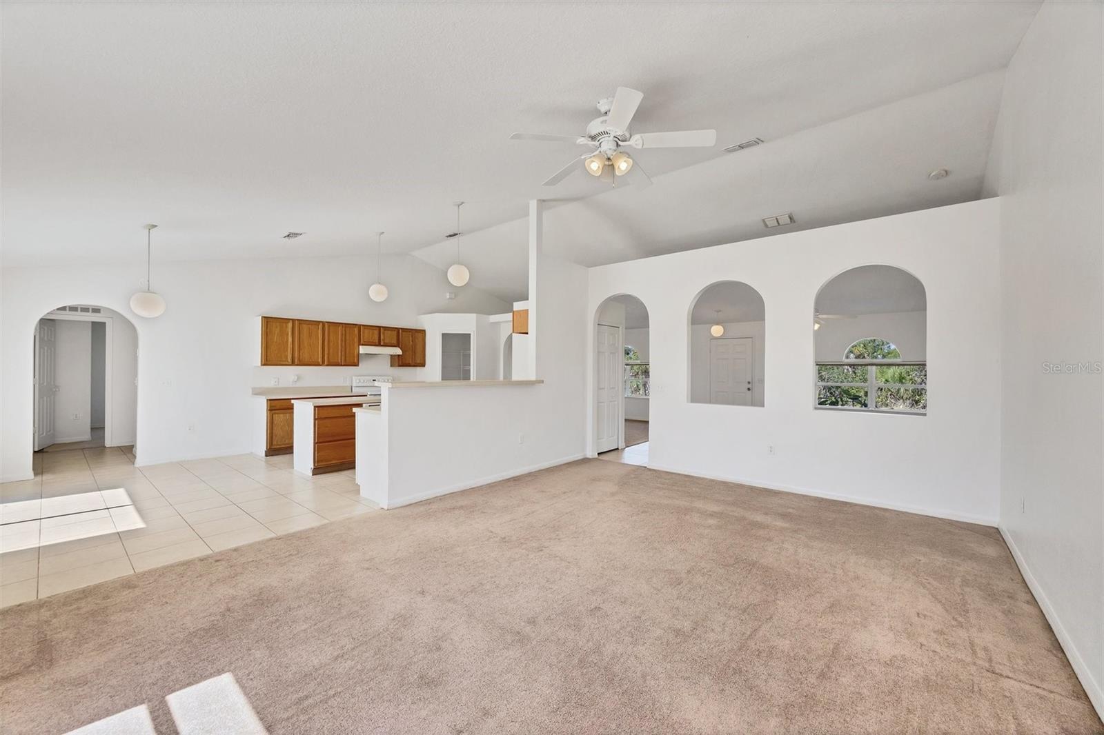 Image 11 of 64 For 14119 Chambersburg Avenue