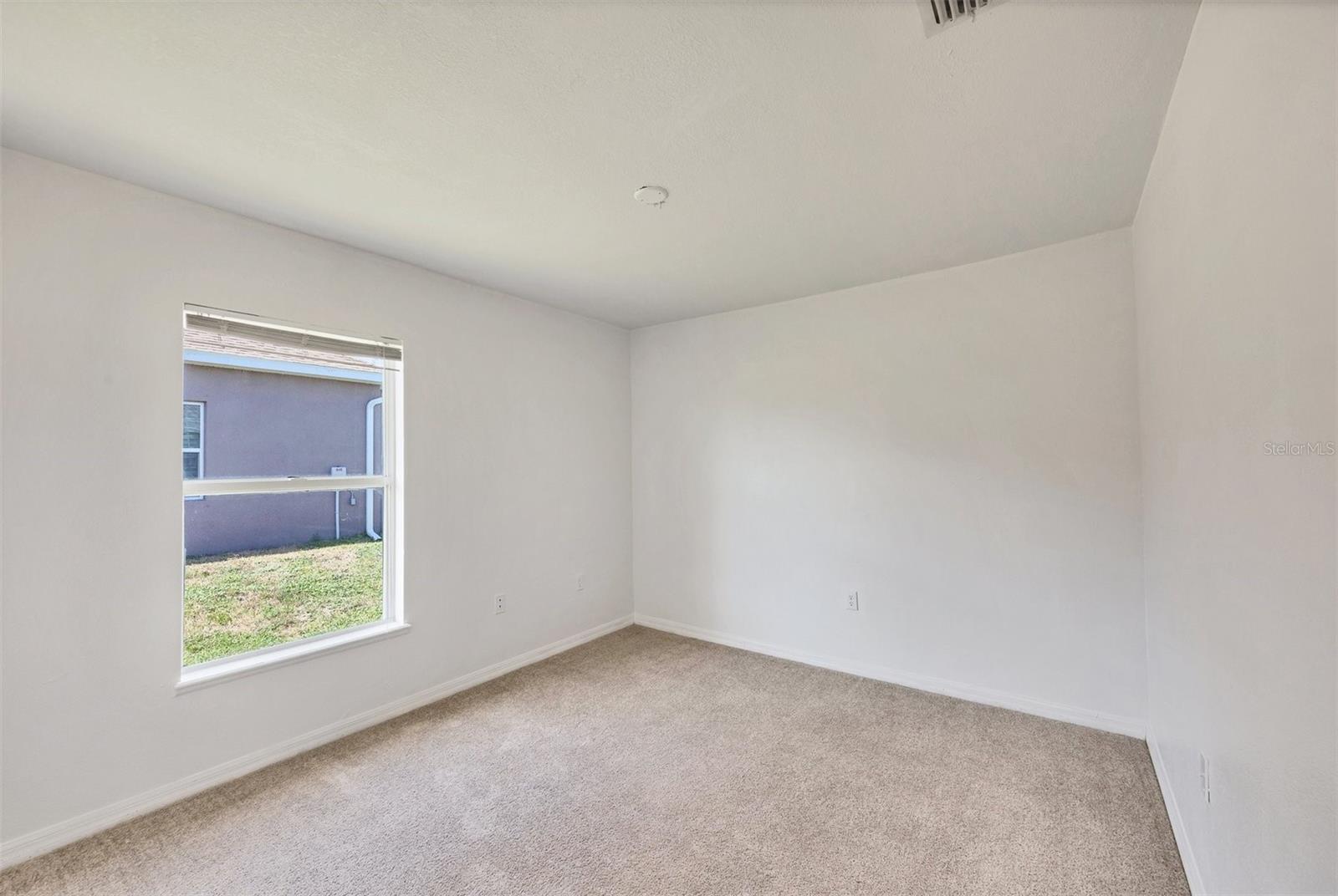 Image 24 of 64 For 14119 Chambersburg Avenue