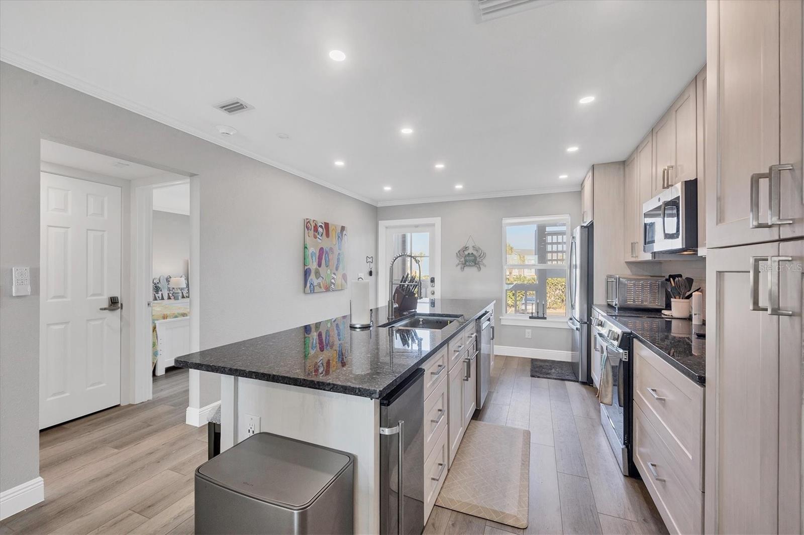 Image 10 of 50 For 6000 Boca Grande Causeway D38