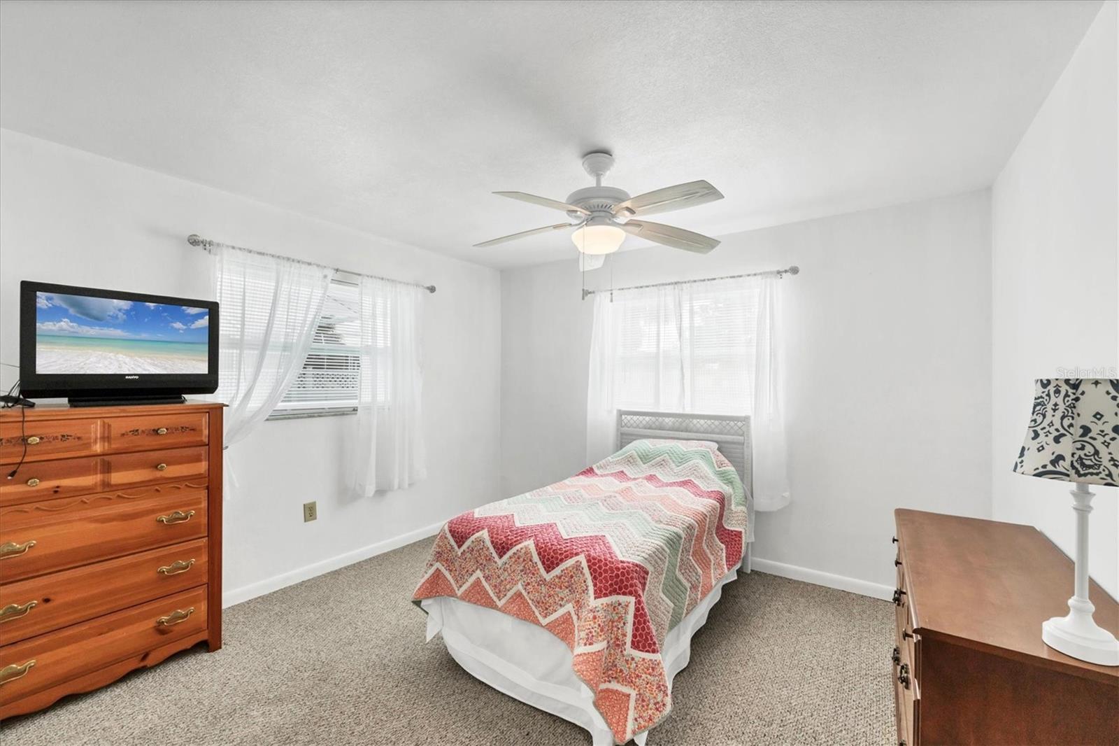 Image 10 of 54 For 76 Rotonda Circle