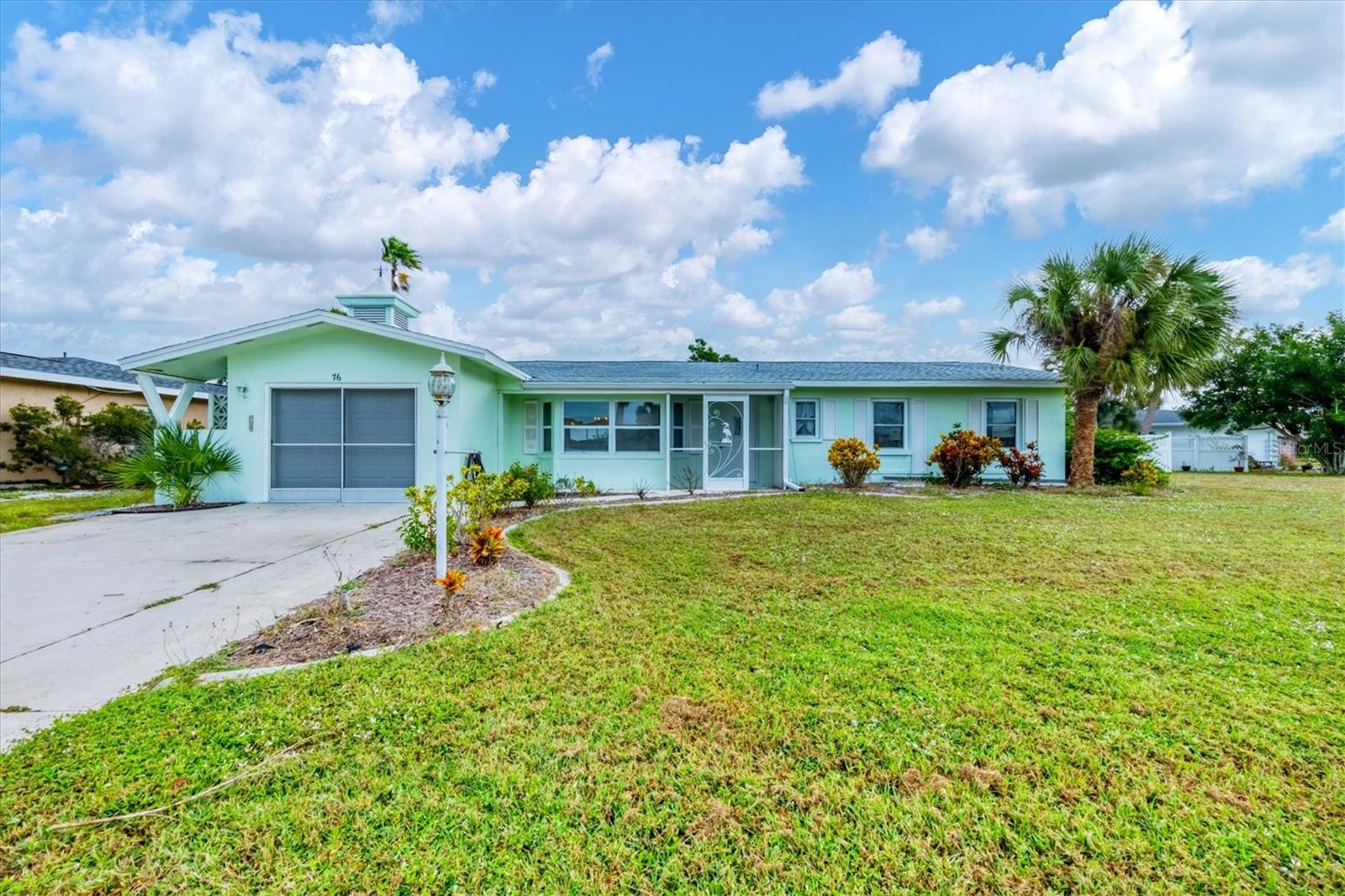 Image 16 of 54 For 76 Rotonda Circle