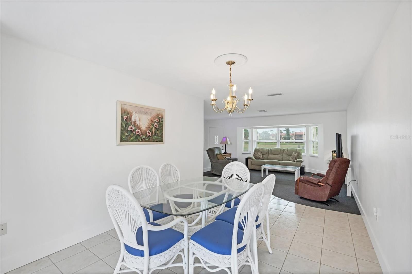 Image 23 of 54 For 76 Rotonda Circle