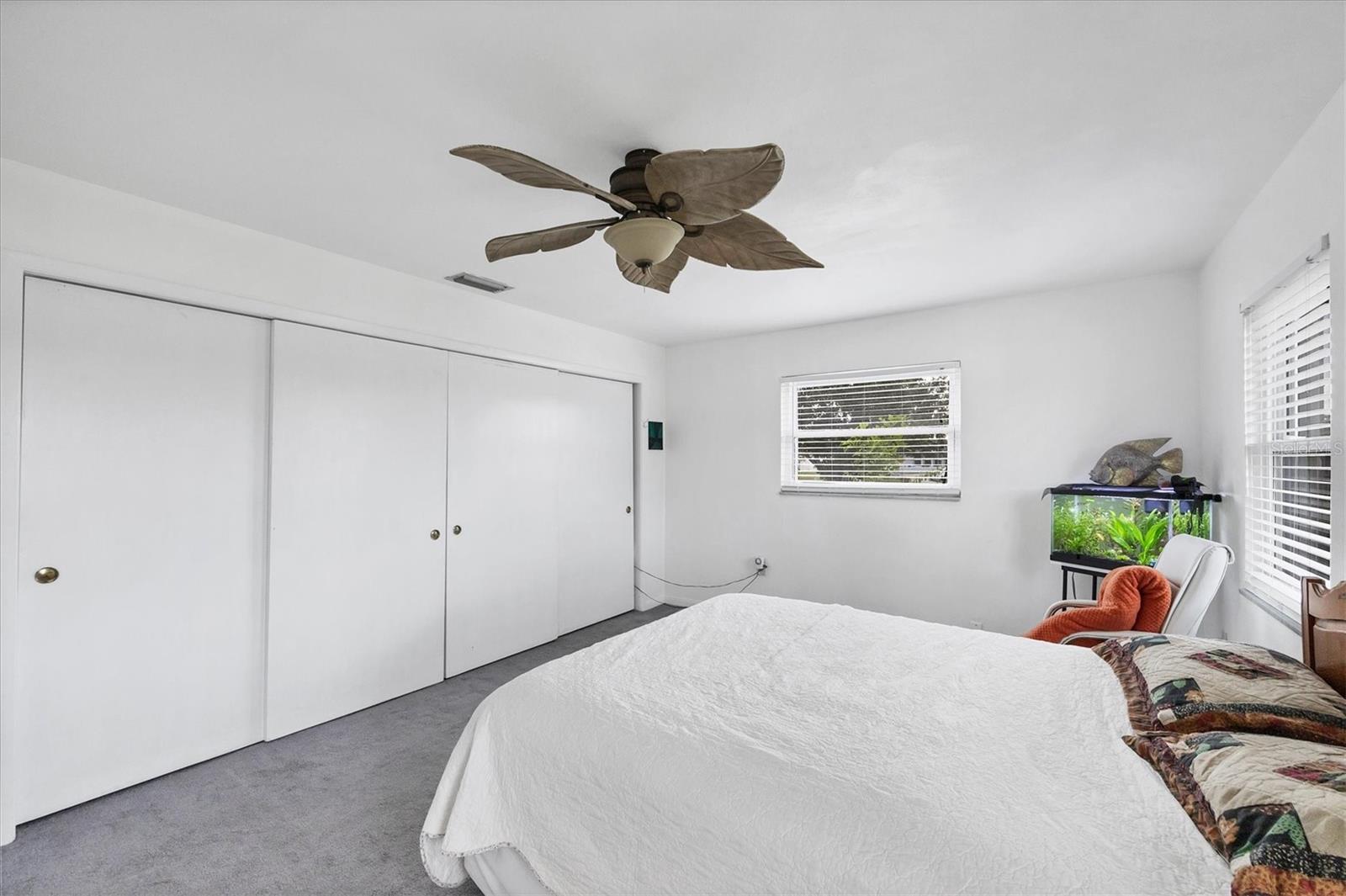 Image 25 of 54 For 76 Rotonda Circle