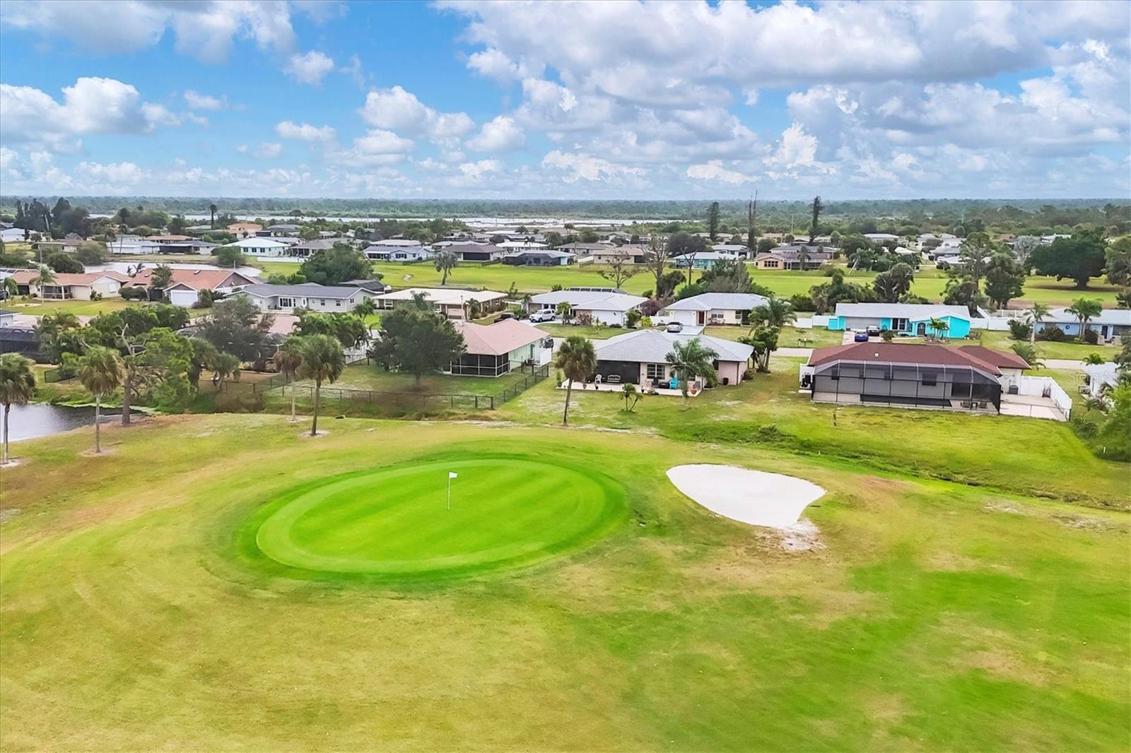 Image 40 of 54 For 76 Rotonda Circle