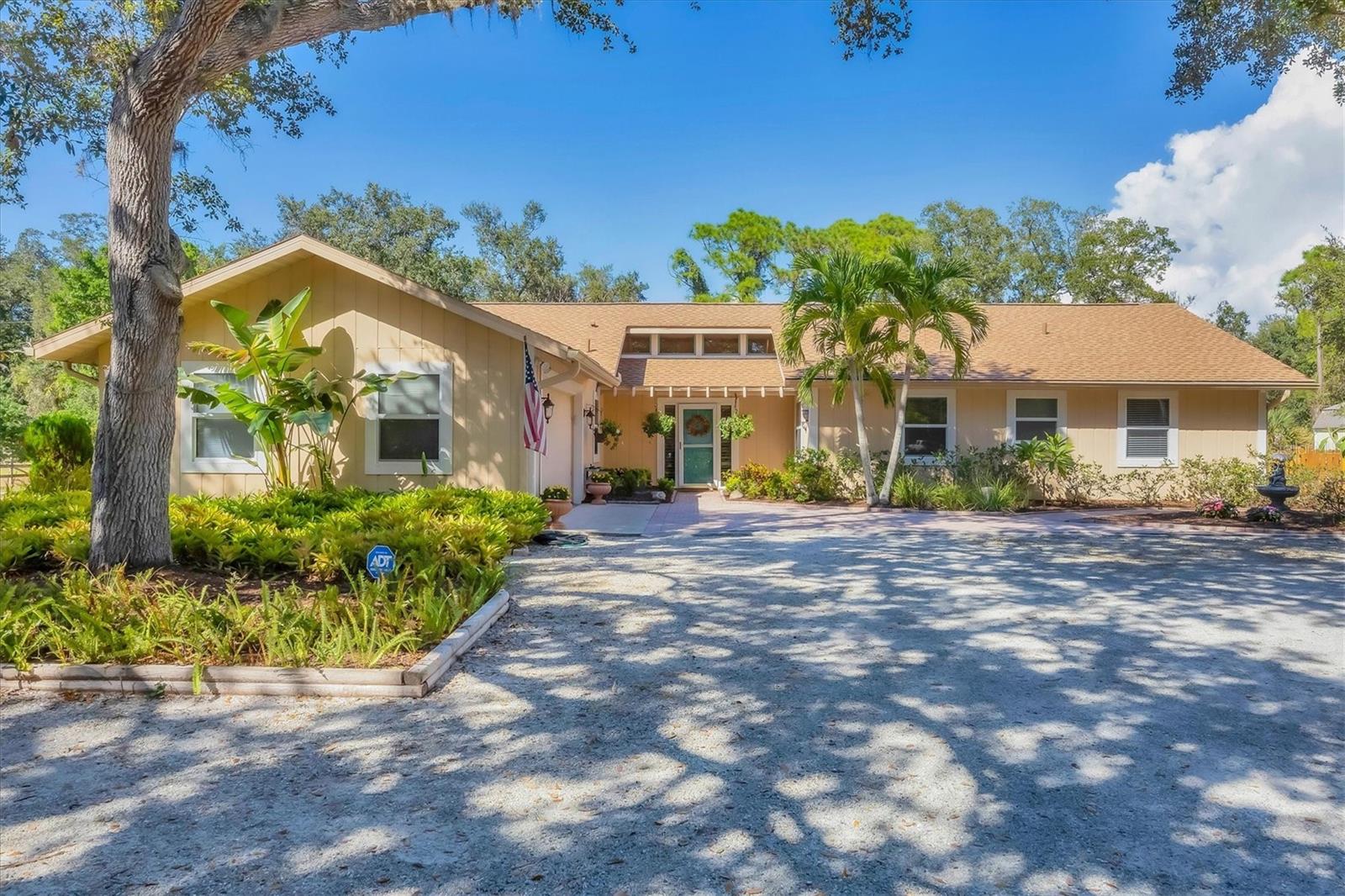 Details for 2521 Northway Drive, VENICE, FL 34292