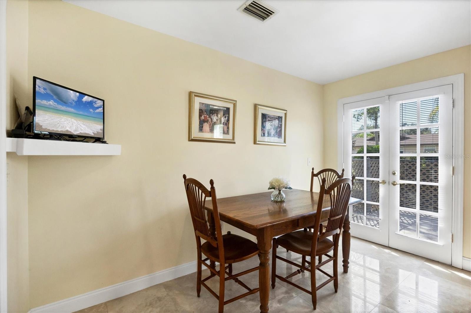 Image 17 of 55 For 2521 Northway Drive